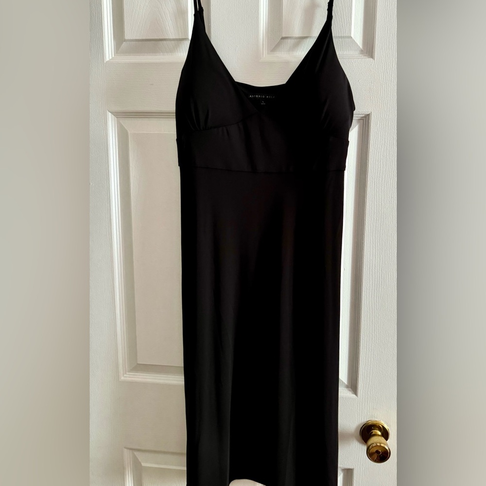 Antonio Melani Black cocktail dress size large spaghetti strapped padded top.